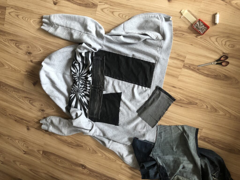 Sharpie & Denim hoodie timelapse ARTSHI
